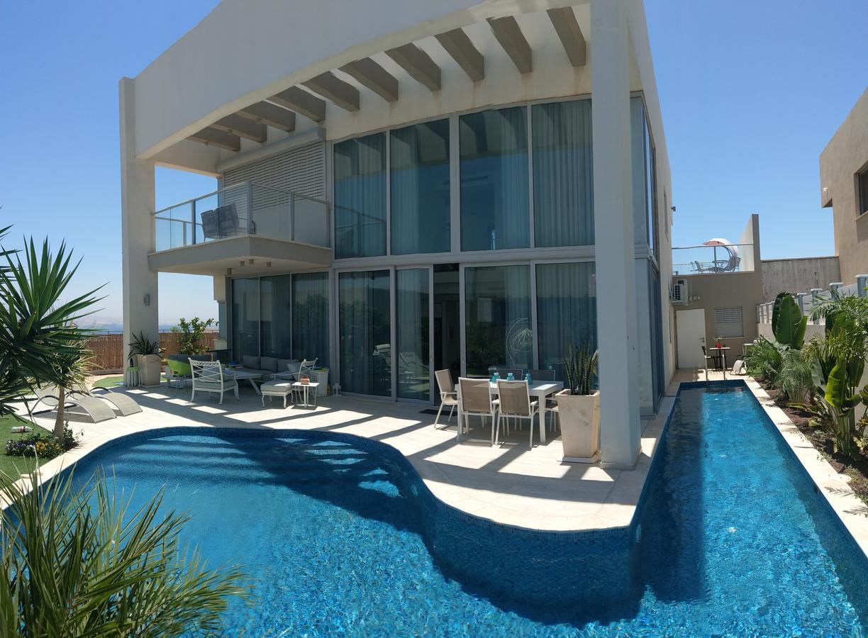 Turquoise Apartment With Pool เอลัต ภายนอก รูปภาพ