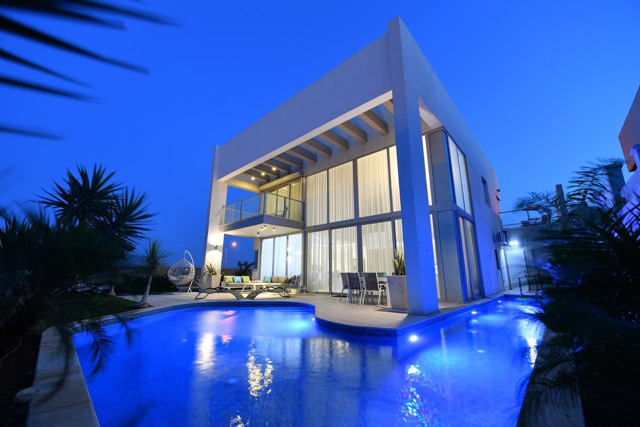 Turquoise Apartment With Pool เอลัต ภายนอก รูปภาพ