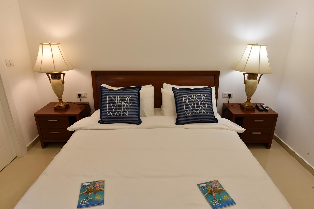 Turquoise Apartment With Pool เอลัต ภายนอก รูปภาพ